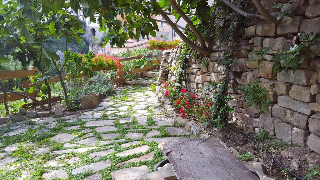 Casa Dell'Avventura Apartamento Castelmezzano Exterior foto